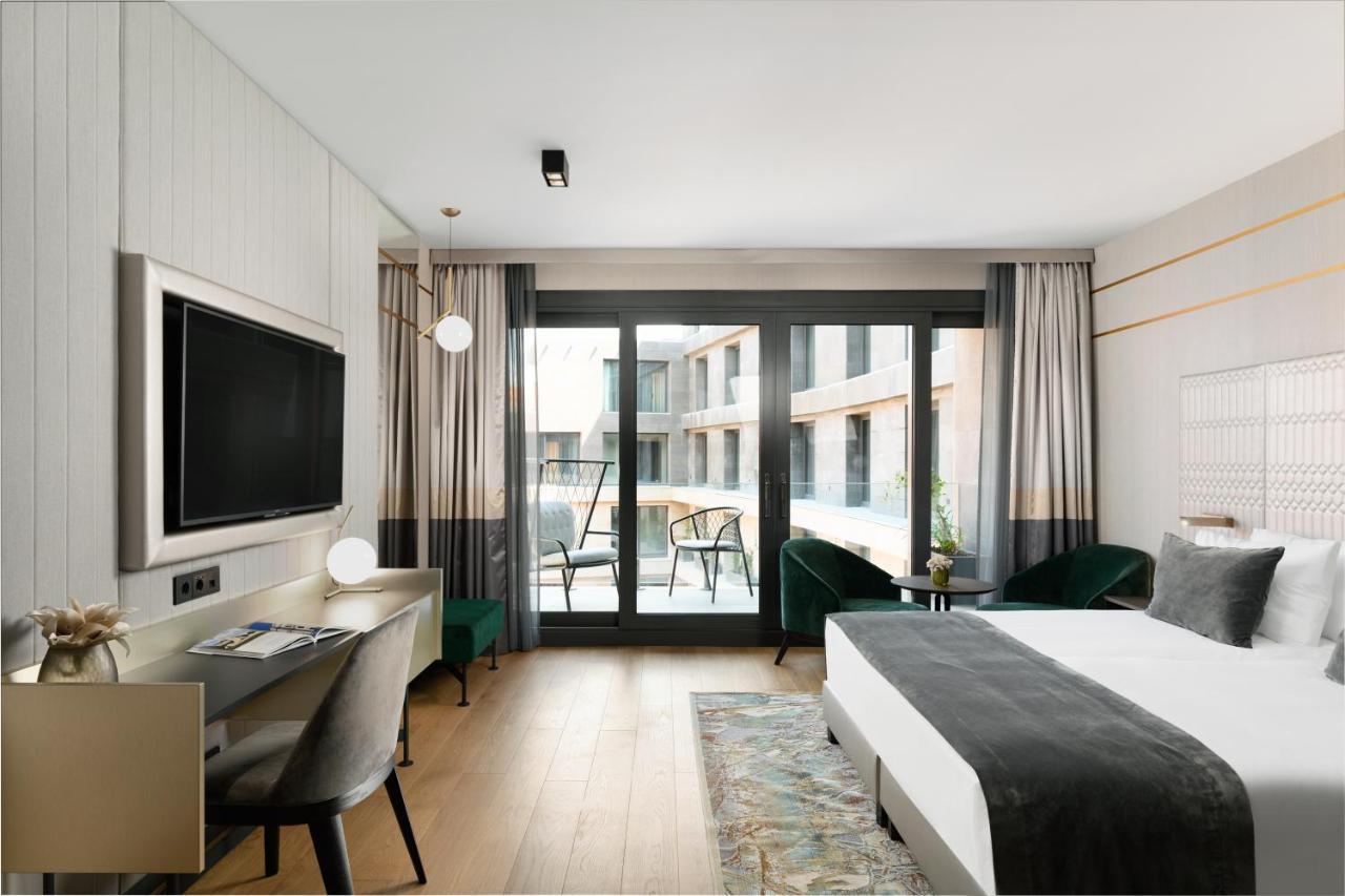 Emerald Downtown Luxury Suites With Hotel Services Budapest Luaran gambar