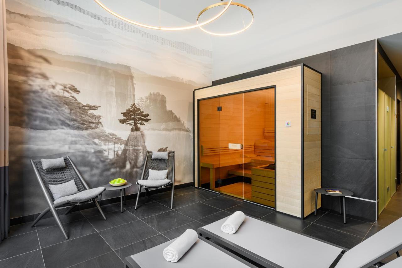 Emerald Downtown Luxury Suites By Continental Group Budapest Luaran gambar