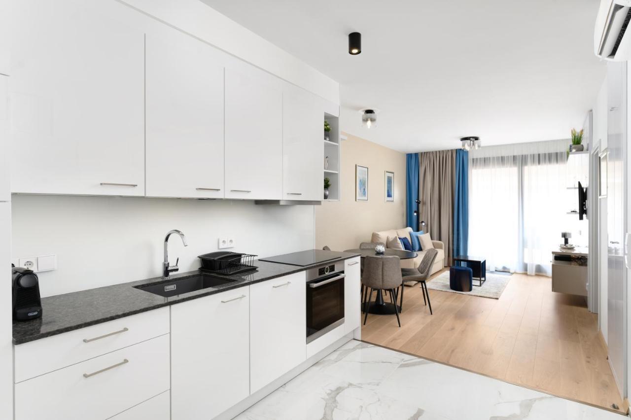 Emerald Downtown Luxury Suites By Continental Group Budapest Luaran gambar