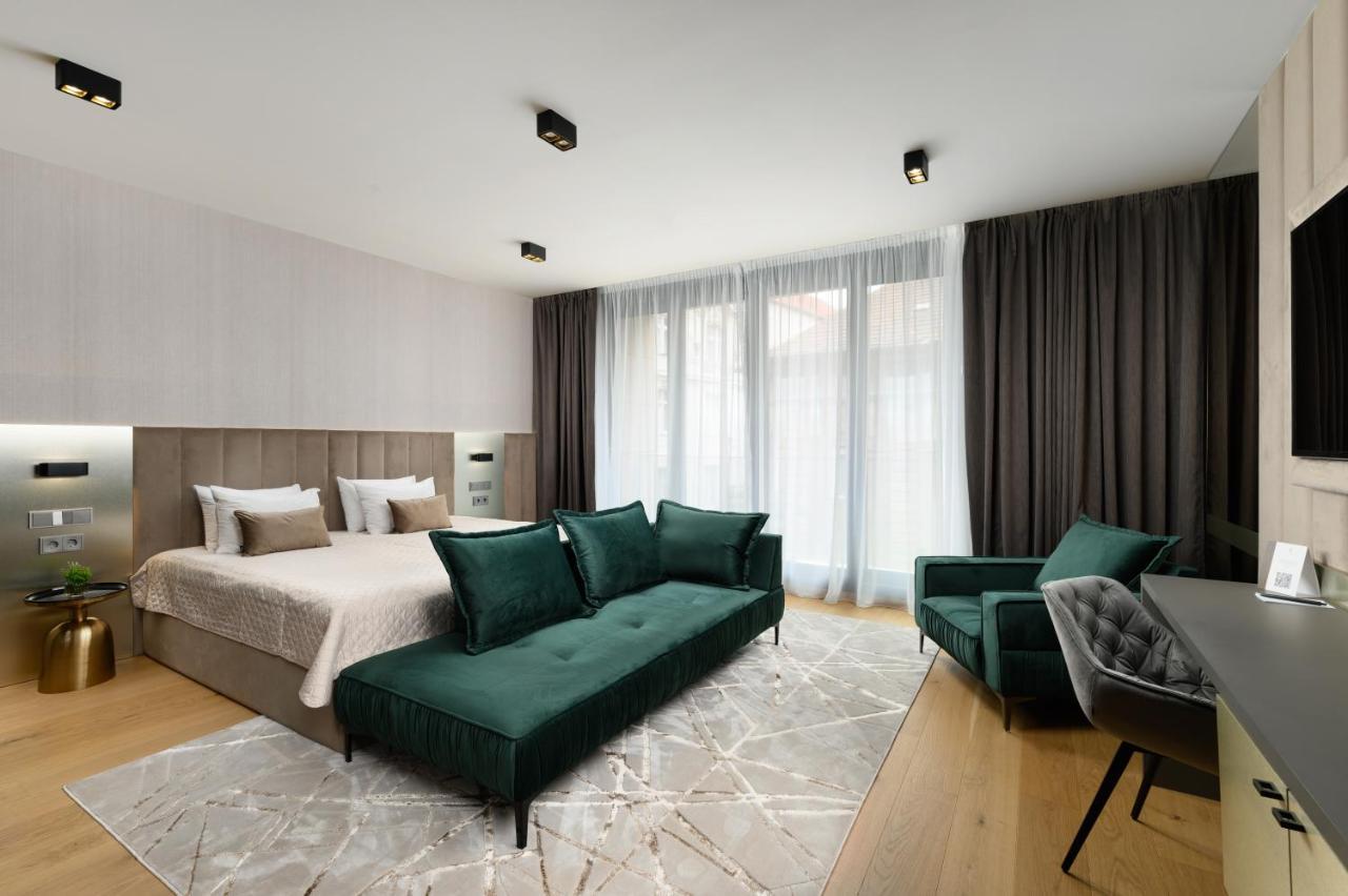 Emerald Downtown Luxury Suites By Continental Group Budapest Luaran gambar