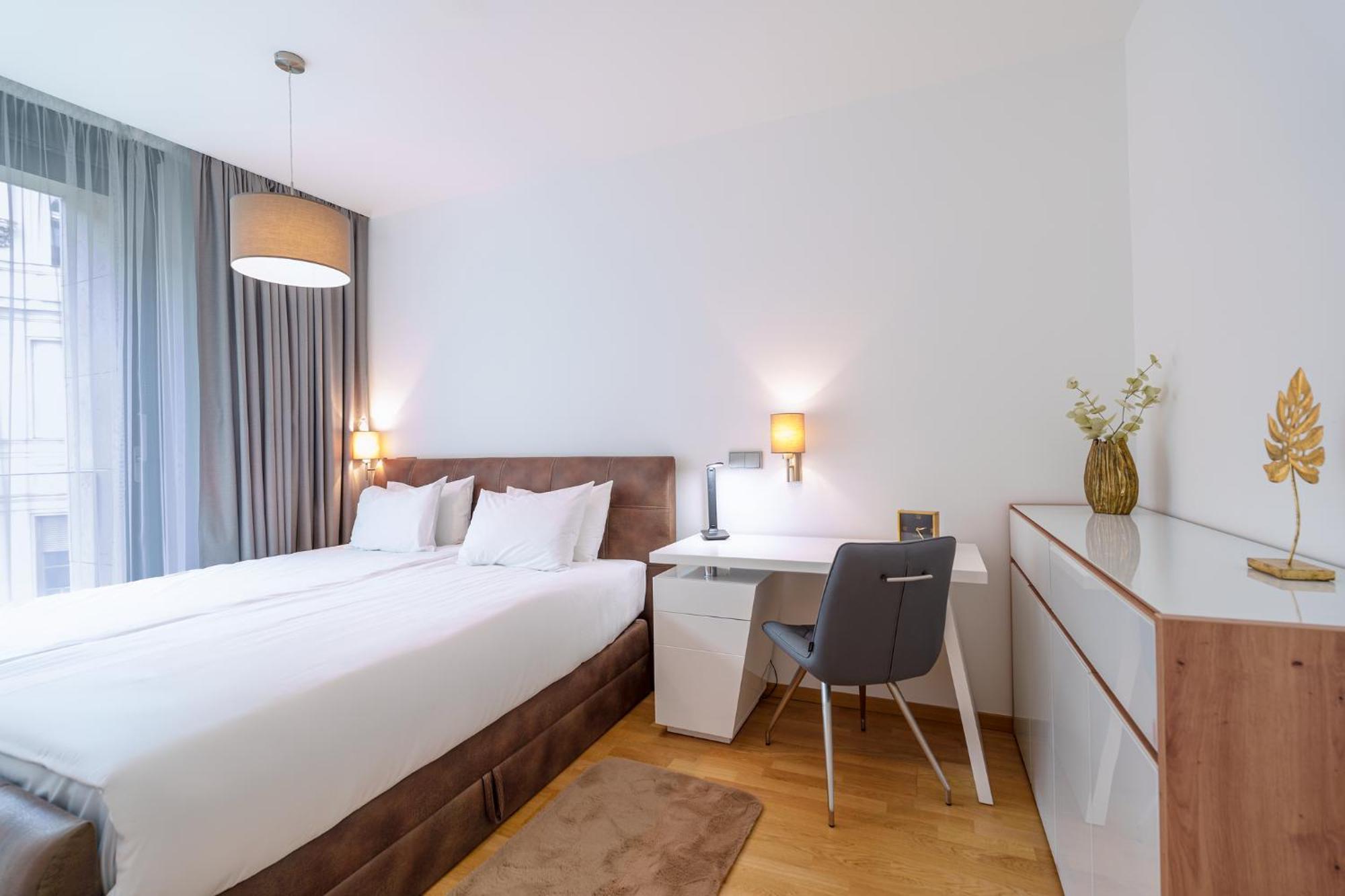 Emerald Downtown Luxury Suites By Continental Group Budapest Luaran gambar