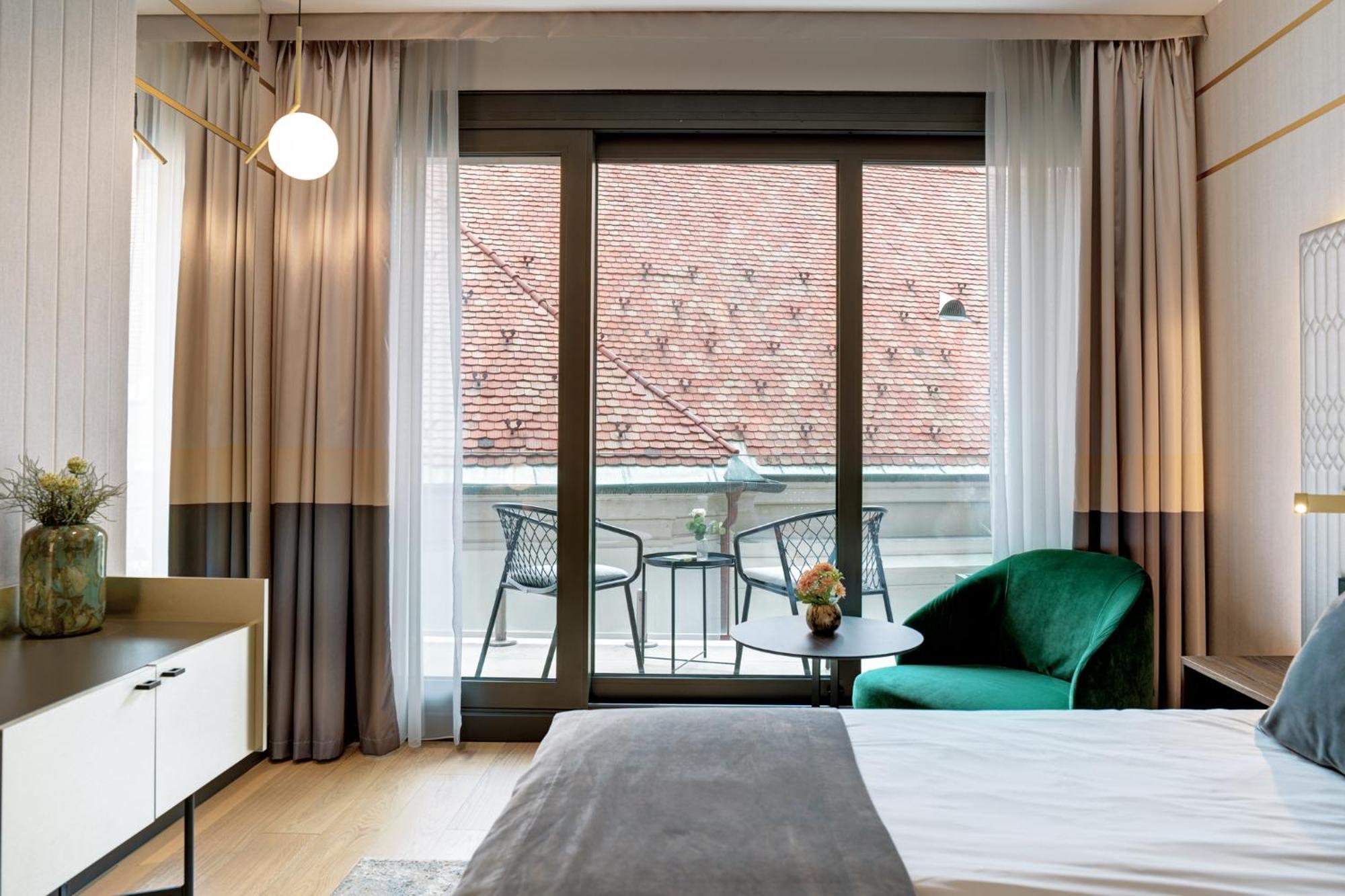 Emerald Downtown Luxury Suites By Continental Group Budapest Luaran gambar